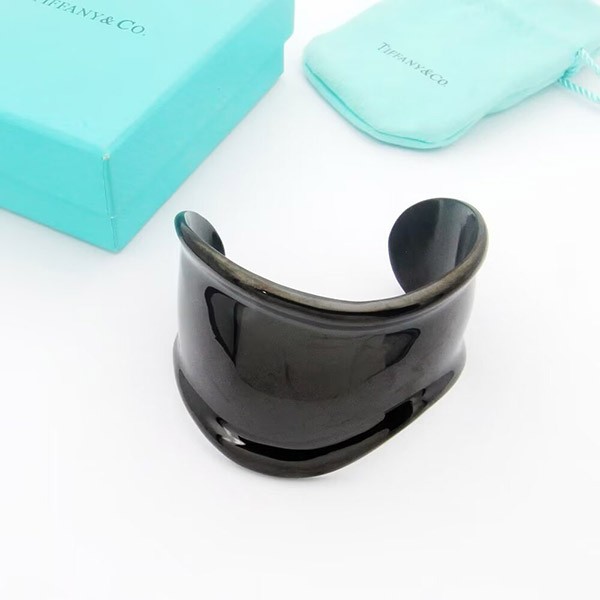 Tiffany Bone Cuff Replica Medium Tie55061