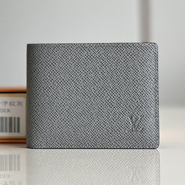 Louis Vuitton Men's Long Wallet Bi-fold Taiga Replica vuf20554