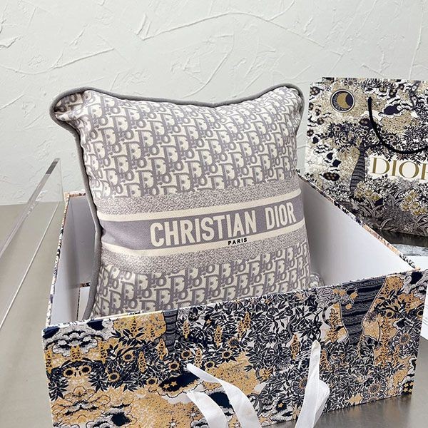 Dior Square Cushion Dioriviera dez12708 Dior Square Cushion Dioriviera dez12708