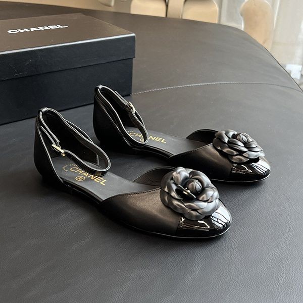 ☆Super popular☆【Elegant low heels!!】Chanel pumps replica camellia shu72501