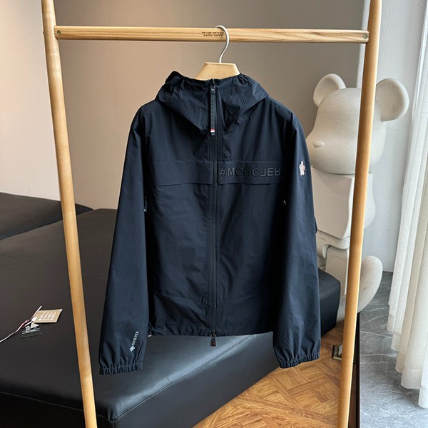 Immediate delivery Moncler Grenoble sports jacket replica I10971A Immediate delivery Moncler Grenoble sports jacket replica I10971A