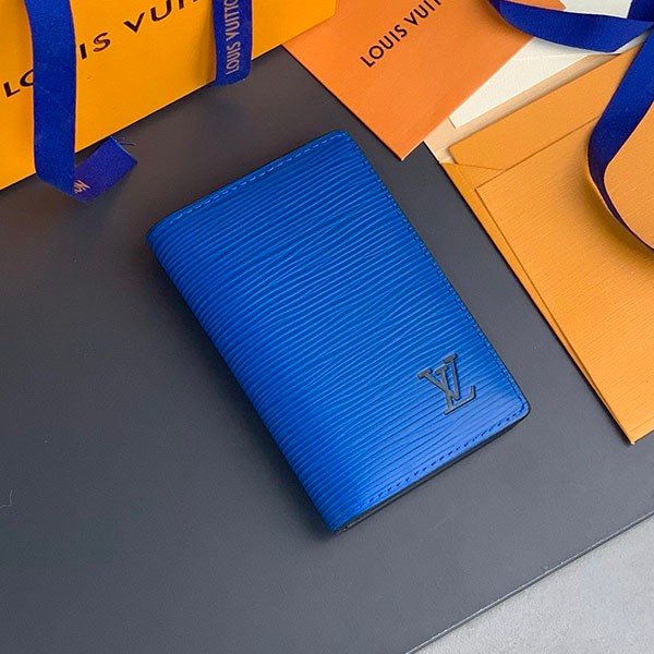 Admire the vivid blue of this Louis Vuitton replica organizer, de Poche Epi M8076 Admire the vivid blue of this Louis Vuitton replica organizer, de Poche Epi M8076