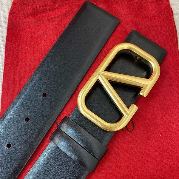 Valentino V Logo Signature Reversible Belt Replica Vuc98490