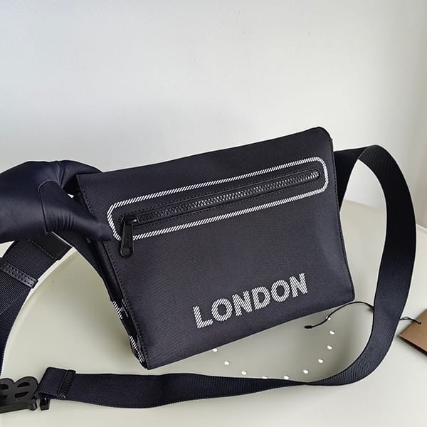 n-grade recommended burberry horseferry messenger bag replica 80584901