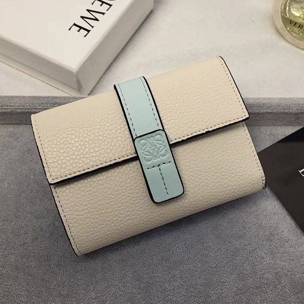 Cheap price! Loewe Vertical Wallet Replica Small Mini Wallet lok39067 Cheap price! Loewe Vertical Wallet Replica Small Mini Wallet lok39067