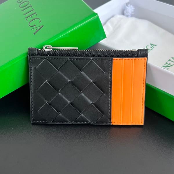 Perfect as a gift: Bottega Veneta, grade n coin case, branded calf leather, bof41299 Perfect as a gift: Bottega Veneta, grade n coin case, branded calf leather, bof41299