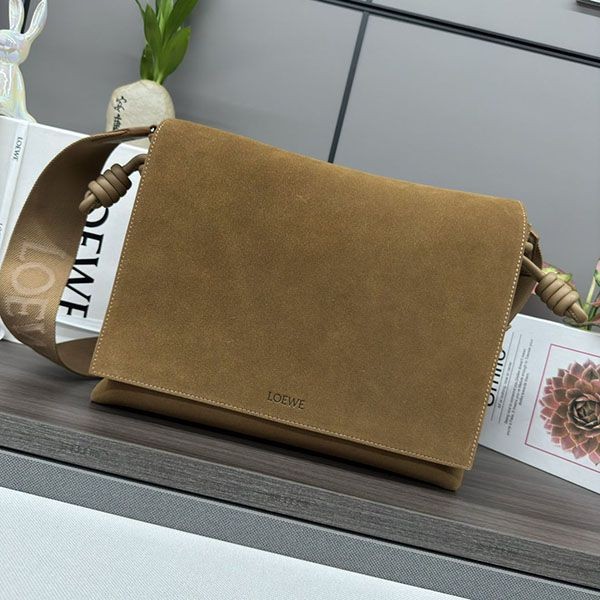 n grade recommended Loewe FLAMENCO satchel (suede calf) log18330 n grade recommended Loewe FLAMENCO satchel (suede calf) log18330