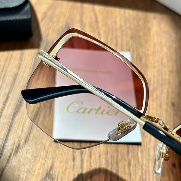 Popular Cartier replica Panthere de Cartier sunglasses kal87608