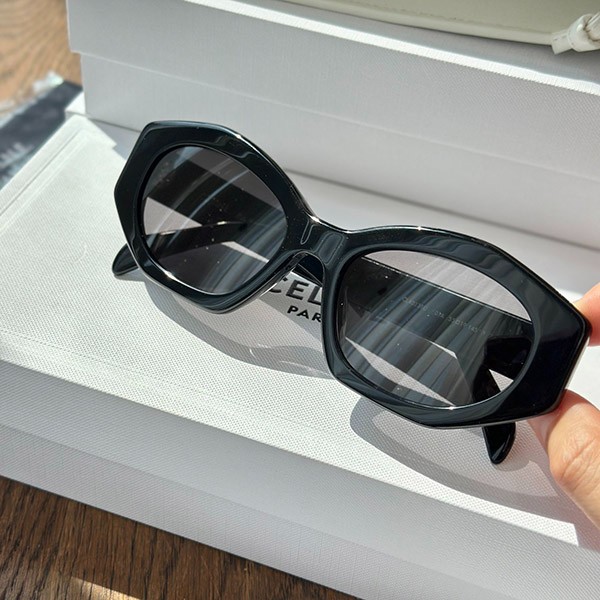 Celine Triomphe XL 01 Sunglasses Replica Ceg33565