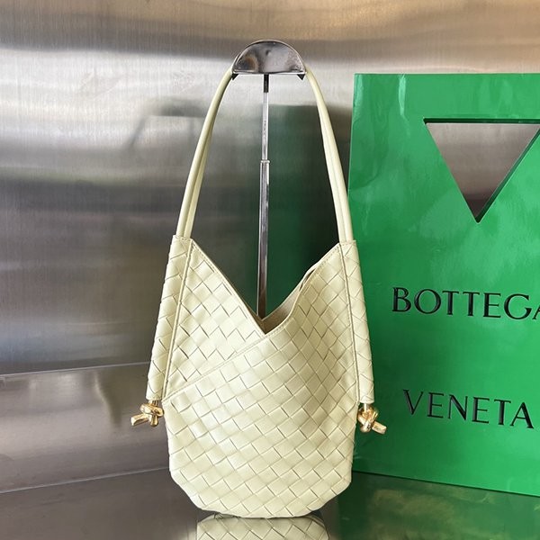 Stylish and cute Bottega Veneta shoulder bag replica bow50630 Stylish and cute Bottega Veneta shoulder bag replica bow50630