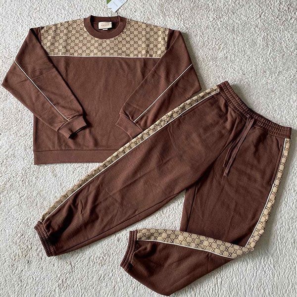 No. 1 in total sales! Gucci sweatshirt with logo and simple jersey guz87090