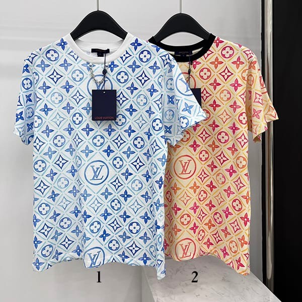 Free shipping Louis Vuitton Monogram Cotton Short Sleeve T-Shirt Replica 2 colors vum14439 Free shipping Louis Vuitton Monogram Cotton Short Sleeve T-Shirt Replica 2 colors vum14439
