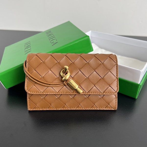 Bottega Veneta Tan Andiamo Fake Zip Wallet boz02800 Bottega Veneta Tan Andiamo Fake Zip Wallet boz02800