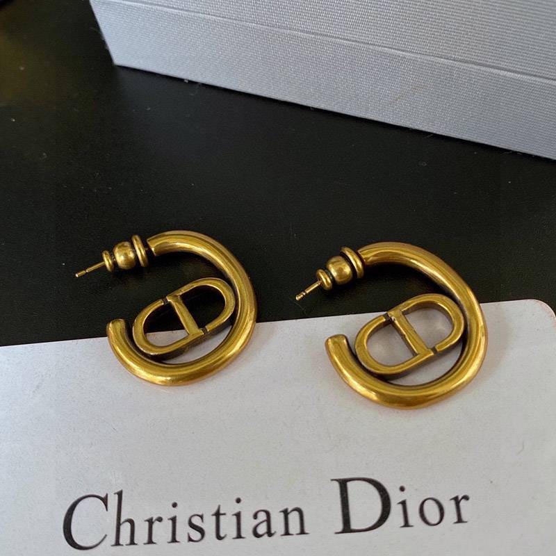 Dior replica 30 MONTAIGNE hoop earrings not available in Japan dex19340