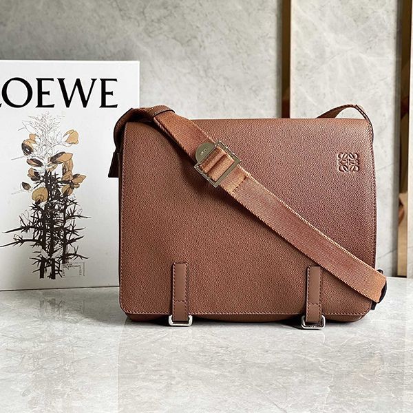 ☆Super popular☆Loewe military messenger bag replica B553A14X03 ☆Super popular☆Loewe military messenger bag replica B553A14X03