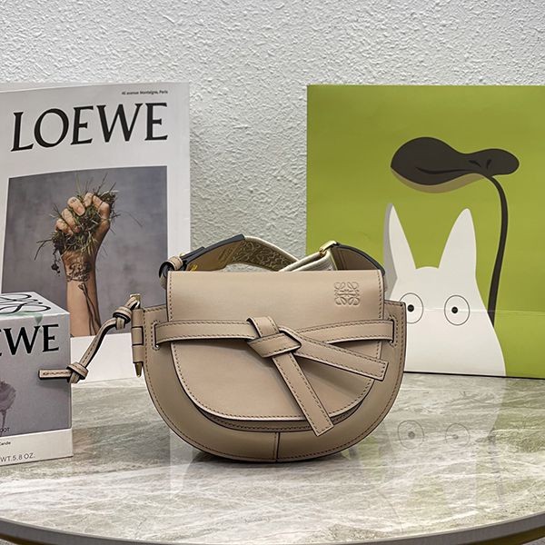 ☆Super popular☆New Loewe Gate calfskin shoulder bag replica lox93115