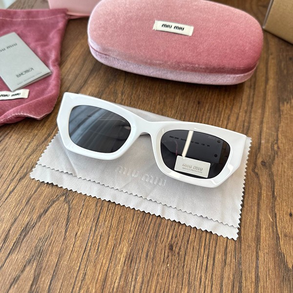Hard to find fake Miu Miu sunglasses myu92261 Hard to find fake Miu Miu sunglasses myu92261