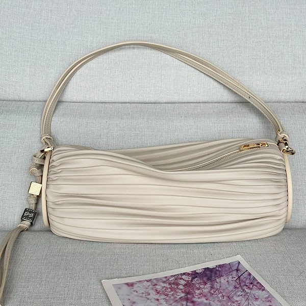 [Popular] Loewe replica pleated leather shoulder bag log39937