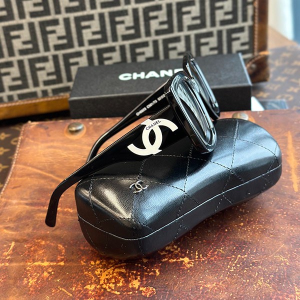 Attention ★ Chanel Rectangle Shape Eyewear Sunglasses Replica SHX58582