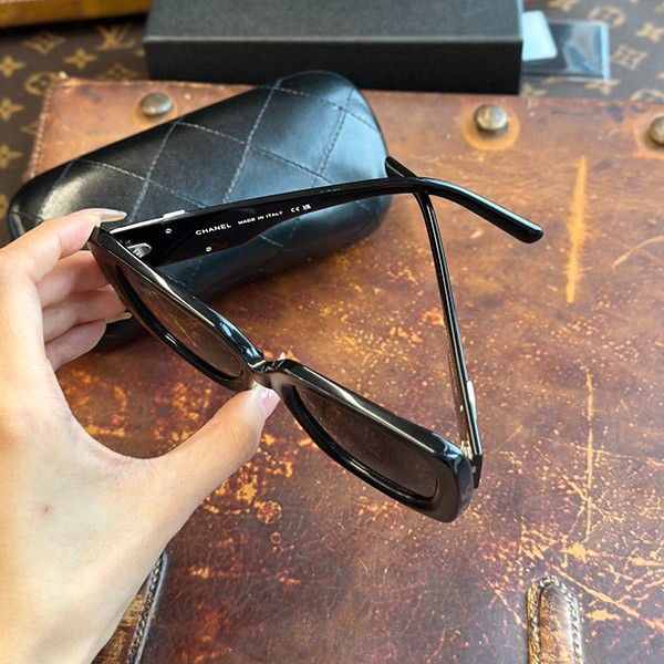 Attention ★ Chanel Rectangle Shape Eyewear Sunglasses Replica SHX58582