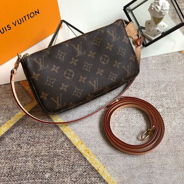 [Miraculous restock! Immediate shipping] Louis Vuitton Shoulder Bag Replica Monogram Pochette Accessoires Bag M40712