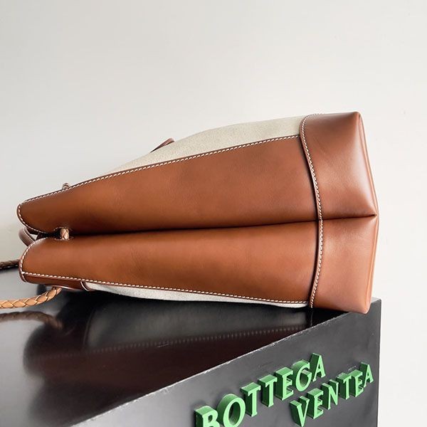 Bottega Veneta Large Andiamo Backpack Replica bog65723