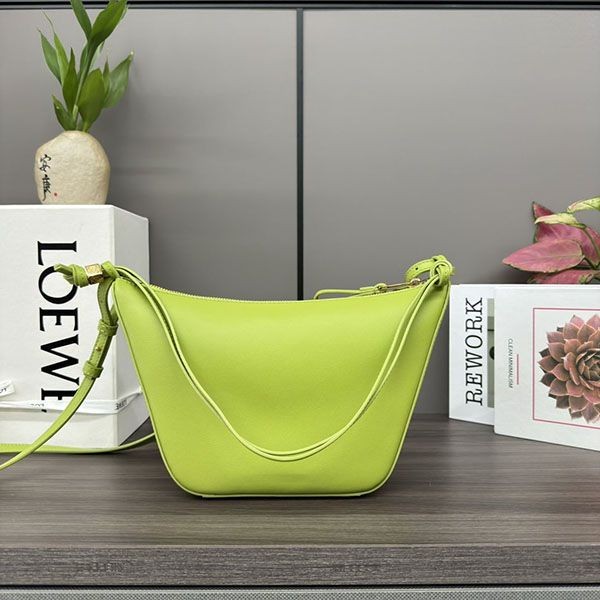 Loewe Hammock Hobo Bag Replica Mini Classic Calf lou94651 Loewe Hammock Hobo Bag Replica Mini Classic Calf lou94651