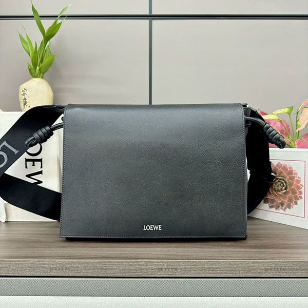 Cute Loewe Flamenco Leather Messenger Bag Replica loh62401 Cute Loewe Flamenco Leather Messenger Bag Replica loh62401