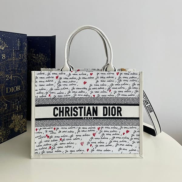 High Quality Dior Book Tote Replica Bag Medium M1324CZBX