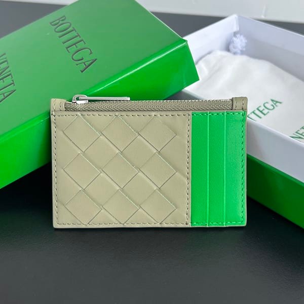 Extremely rare! Bottega Veneta parody coin case branded calf leather boh24015 Extremely rare! Bottega Veneta parody coin case branded calf leather boh24015