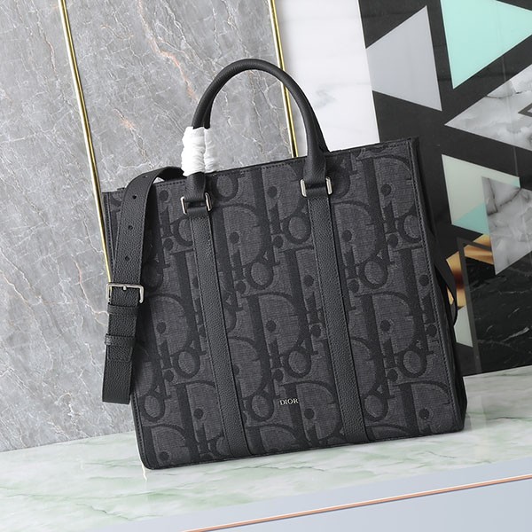 <A capable man's partner>☆Fake Dior☆East West Tote Bag 1ESSH232YXL_H03E