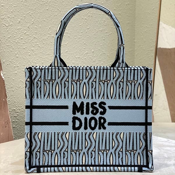 No.1 popular Dior book tote copy bag medium deh67805 No.1 popular Dior book tote copy bag medium deh67805