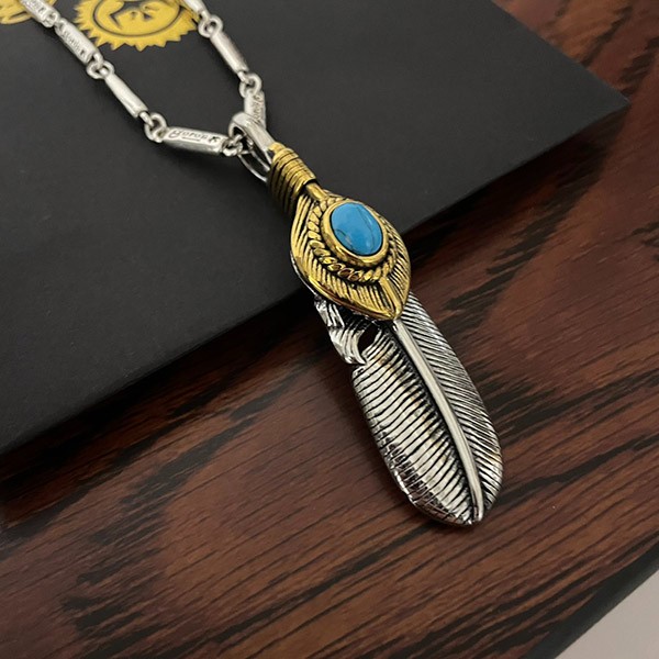 Goro's turquoise fake feather custom necklace gop45898