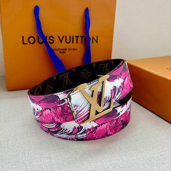 Very popular! Louis Vuitton parody LV tag 40mm reversible belt M8608U