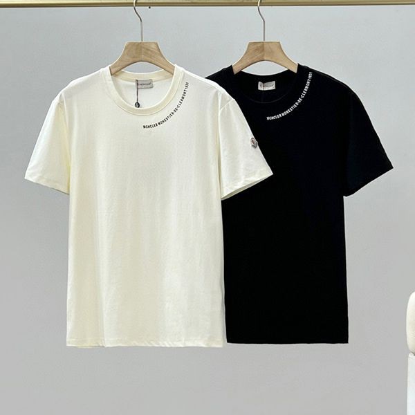 Sneakers and Moncler logo lettering short sleeve T-shirt copy mon22095 Sneakers and Moncler logo lettering short sleeve T-shirt copy mon22095