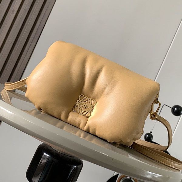 Free shipping Loewe puffer Goya bag replica loi32748