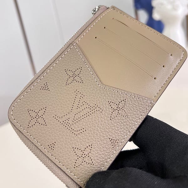 New design Louis Vuitton mini wallet replica fragment case coin purse vue34611