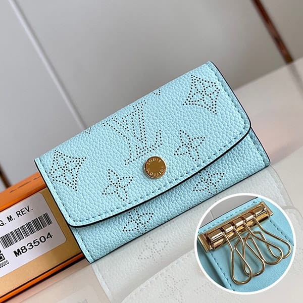 New on sale: Louis Vuitton replica key case Multicle 4 M83504