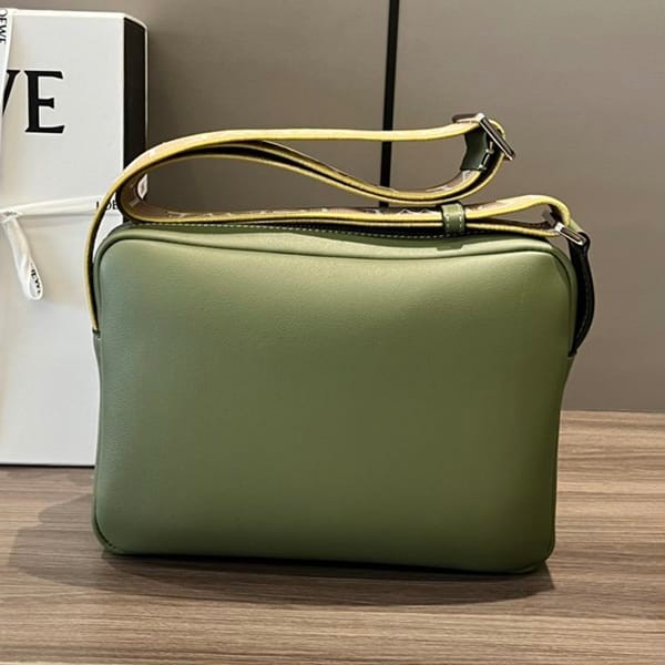 Latest and stylish Loewe Military Messenger Bag XS fake loy35069