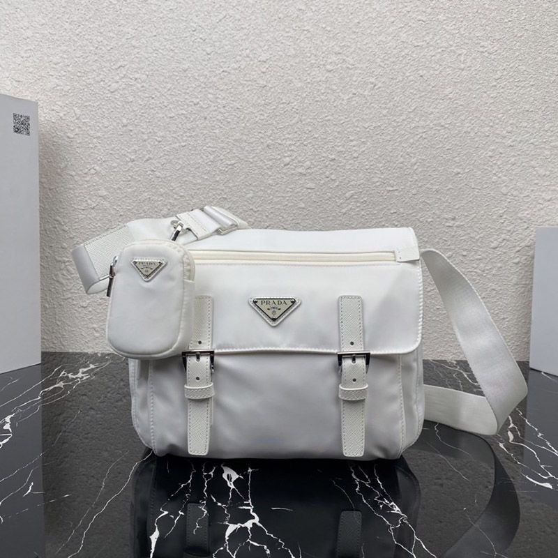 Free shipping Prada ★ Sale! Lightweight nylon shoulder bag fake? 1BD953