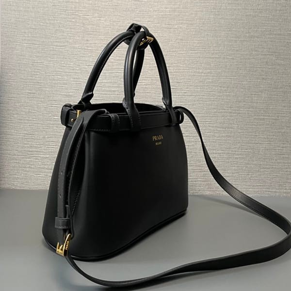 Immediate shipping Prada replica belted small leather handbag pul95306