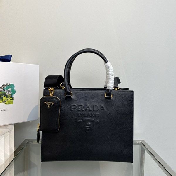 Popular all over the world? Prada Saffiano leather handbag replica pun93894