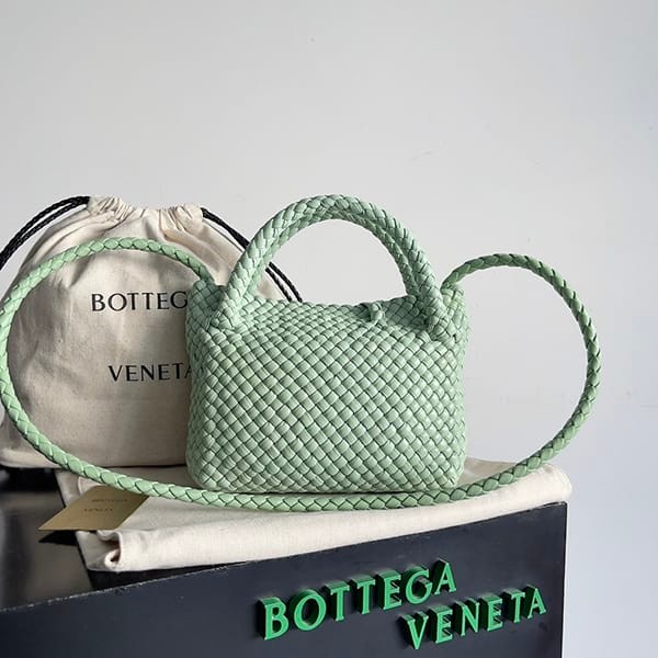 Attention ★ Bottega Veneta Replica Mini Tosca Crossbody Bag boi59204