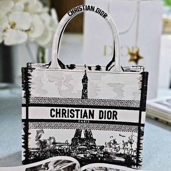 ☆Super popular☆Dior Paris embroidery book tote medium fake M1296ZEGGM933 ☆Super popular☆Dior Paris embroidery book tote medium fake M1296ZEGGM933
