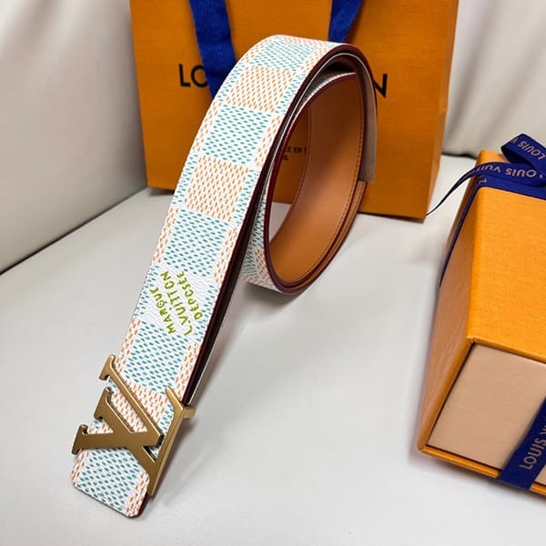 Convenient Louis Vuitton Replica Reversible Pastel Damier 40mm Leather Belt M8648T