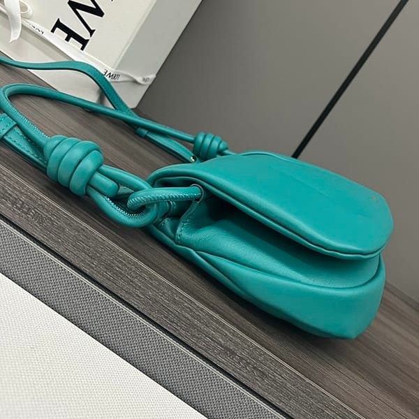 Popular all over the world? Loewe Paseo Satchel Bag Replica lou41981