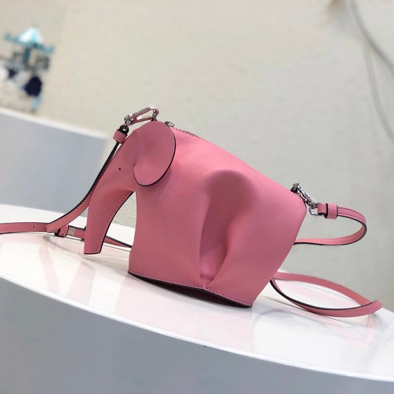 ☆New item☆ Loewe replica elephant pouch shoulder bag lol87737 ☆New item☆ Loewe replica elephant pouch shoulder bag lol87737