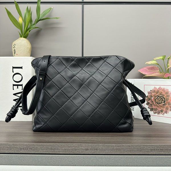 Must-have! Loewe Elegant 2-Way Fake Shoulder Bag lok83153