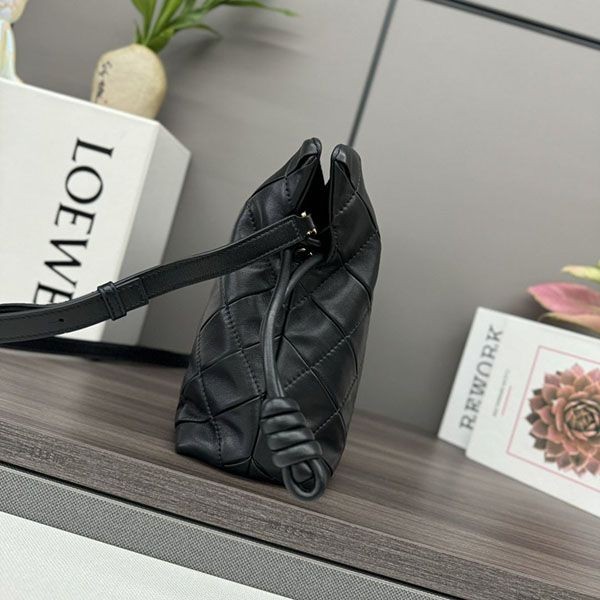 Must-have! Loewe Elegant 2-Way Fake Shoulder Bag lok83153