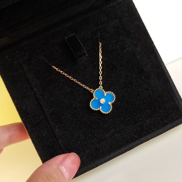 Very popular: Vintage Alhambra pendant replica clover vav64415 Very popular: Vintage Alhambra pendant replica clover vav64415